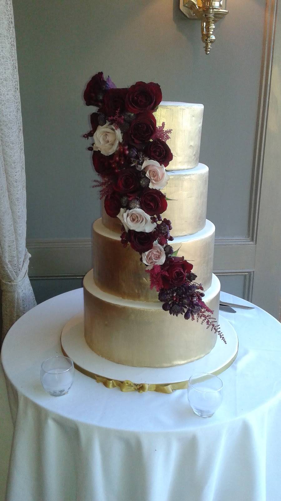 Lakeside Grille & Bar at Ramsey Golf & Country Club | restaurant | 105 Lakeside Dr, Ramsey, NJ 07446, USA | 2013270009 OR +1 201-327-0009