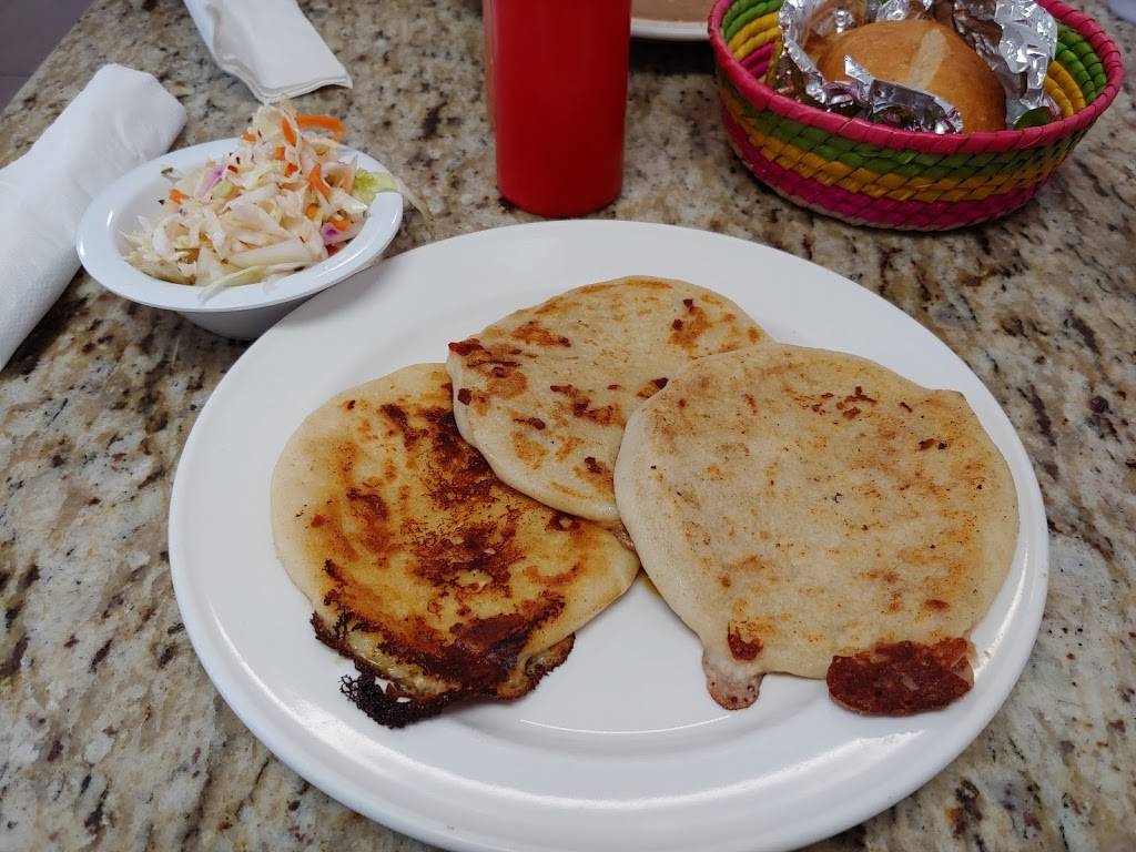 Pupuseria Y Restaurante Salvadoreño | restaurant | 1029 9th St, Greeley, CO 80631, USA | 9703564080 OR +1 970-356-4080