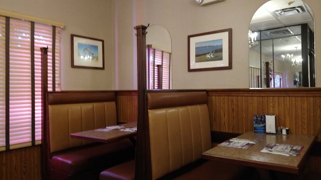 New England Pizza & Restaurant | restaurant | 1128, 518 Salmon Brook St, Granby, CT 06035, USA | 8606534447 OR +1 860-653-4447