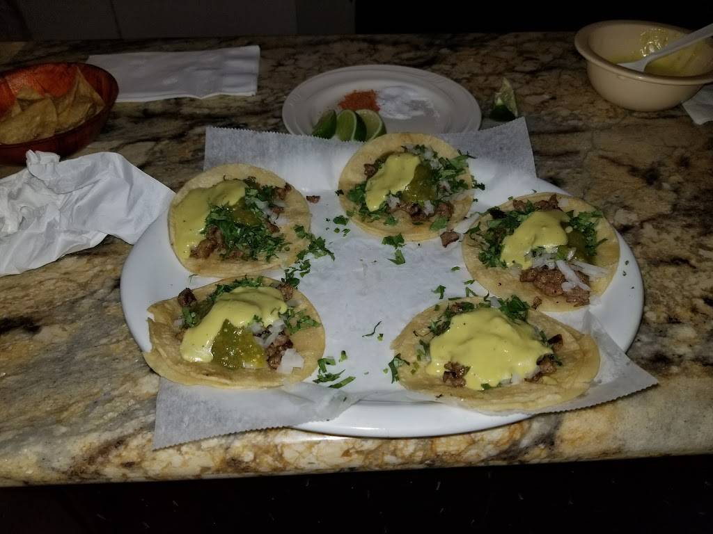 Las Gueritas | restaurant | 230 W Warner Ave Ste. 107, Santa Ana, CA 92707, USA | 7145491822 OR +1 714-549-1822