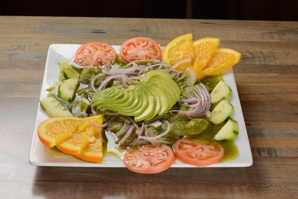 Rancho Loco Grill & Bar | restaurant | 25 Lake St N #105, Forest Lake, MN 55025, USA | 6519821665 OR +1 651-982-1665