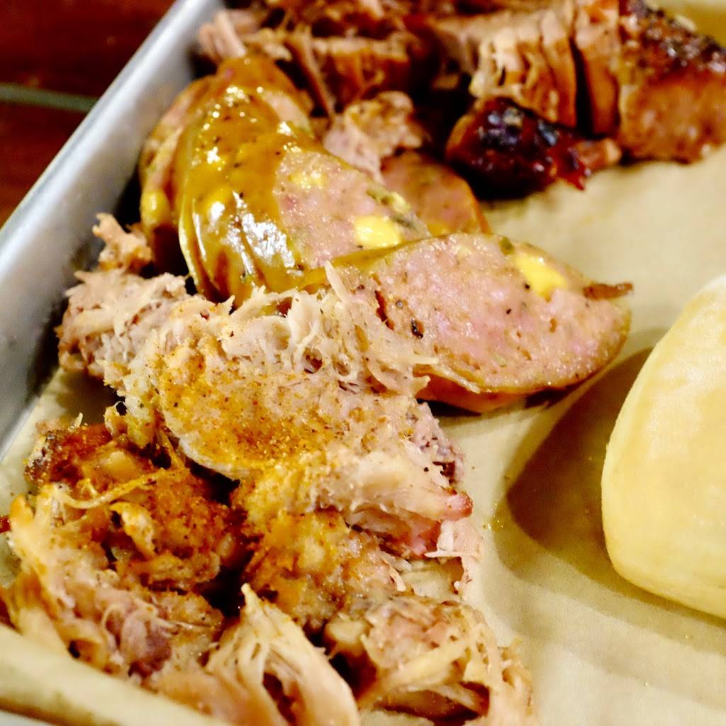 Dickeys Barbecue Pit | restaurant | 1255 E 1st Ave Unit C, Broomfield, CO 80020, USA | 3034668585 OR +1 303-466-8585