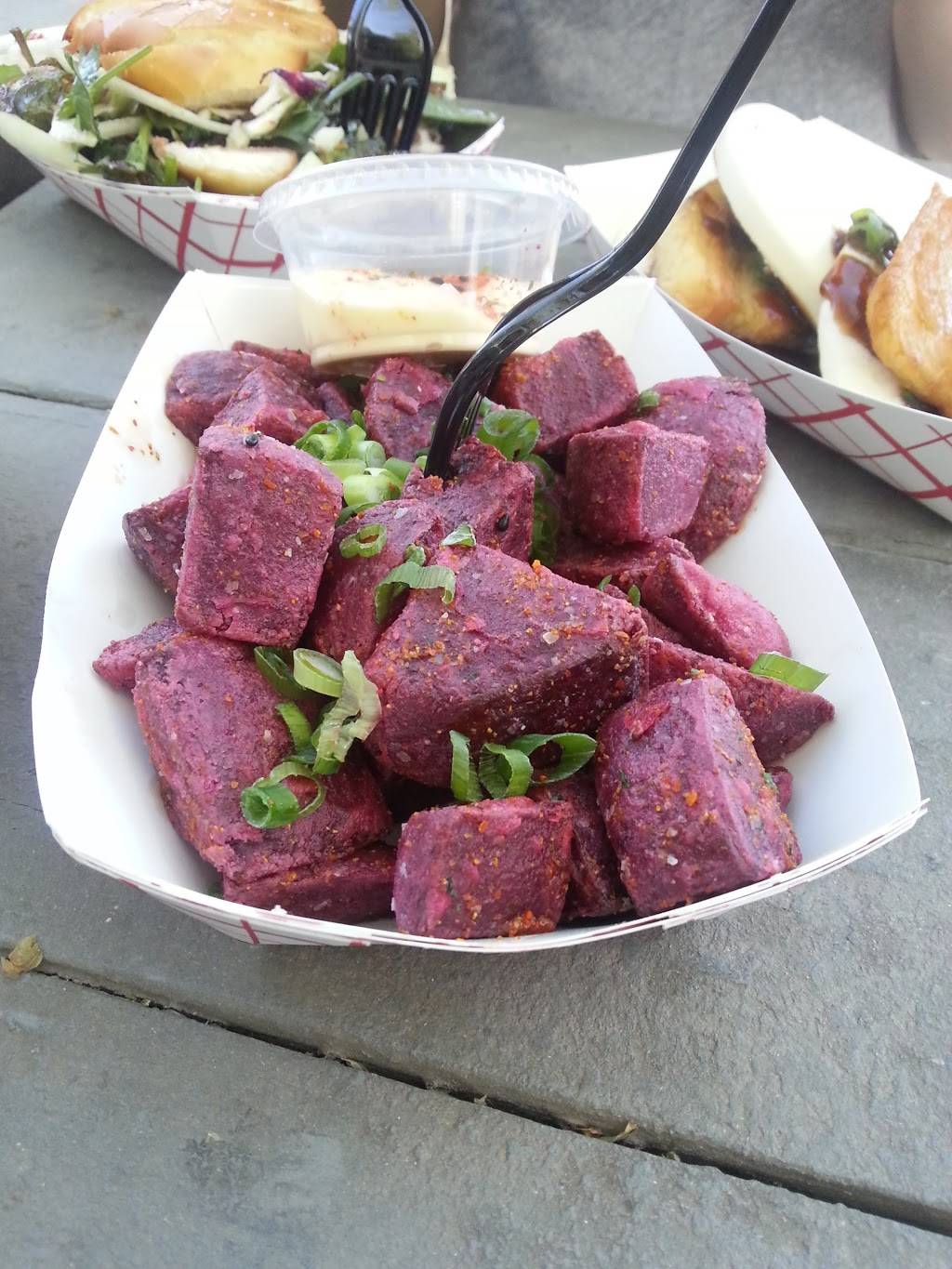 The Liberty | restaurant | 1618 E 6th St, Austin, TX 78702, USA | 5125140502 OR +1 512-514-0502