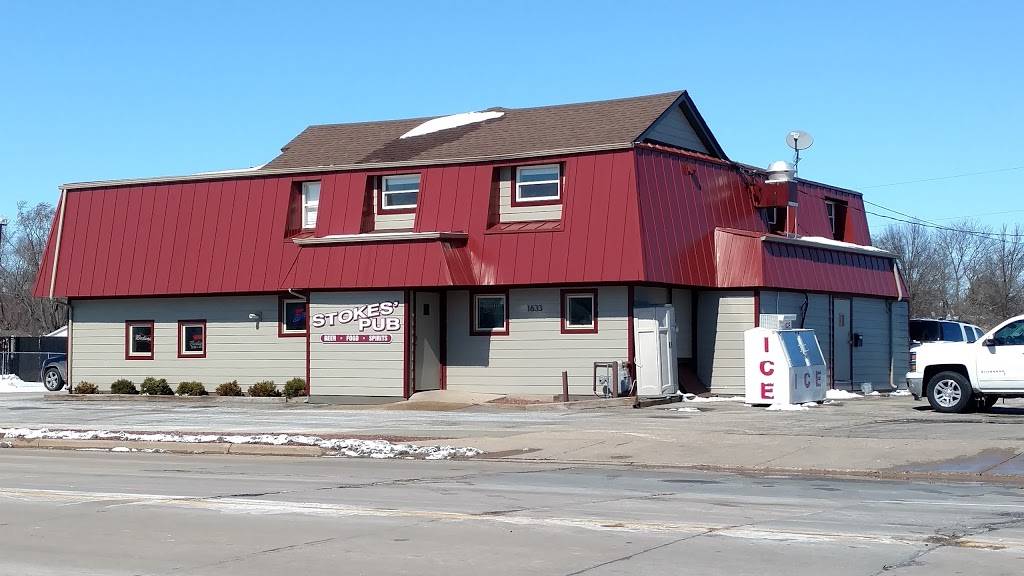 Stokes Pub | restaurant | 1633 E Racine St, Janesville, WI 53545, USA | 6087541998 OR +1 608-754-1998