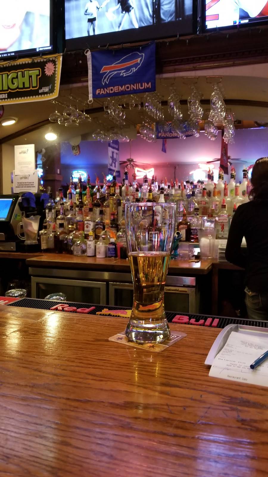 Rooties Sports Bar & Grille | restaurant | 12205 Westport Rd, Louisville, KY 40245, USA | 5023654681 OR +1 502-365-4681