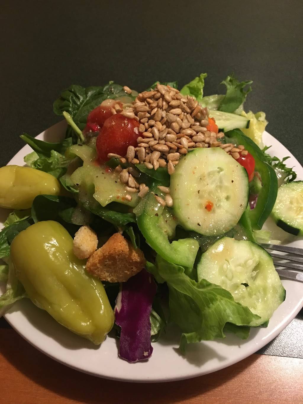 Round Table Pizza | meal delivery | 18518 Yorba Linda Blvd, Yorba Linda, CA 92886, USA | 7149709295 OR +1 714-970-9295