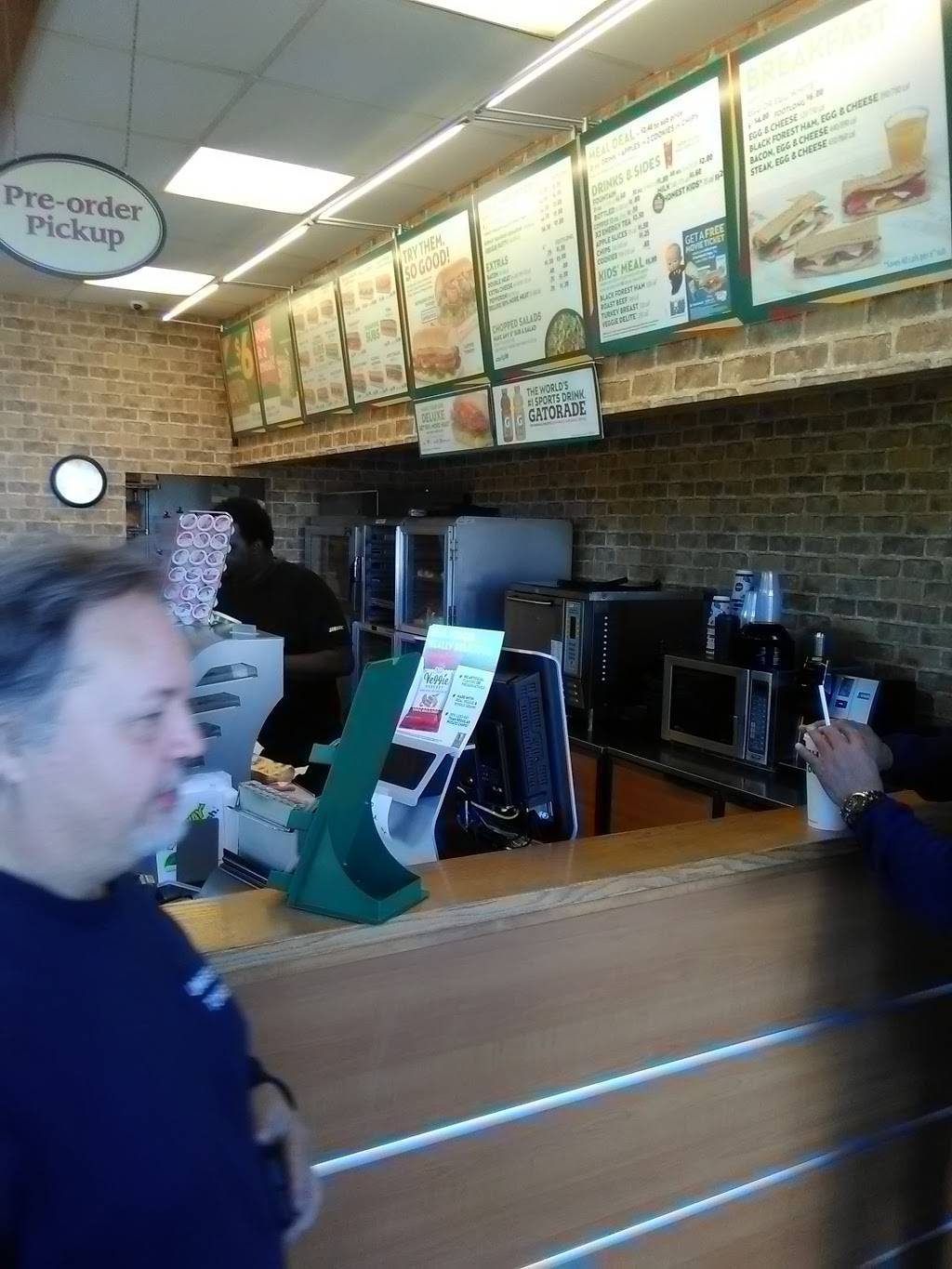 Subway | restaurant | 3098 Platt Rd, Ann Arbor, MI 48108, USA | 7349758860 OR +1 734-975-8860