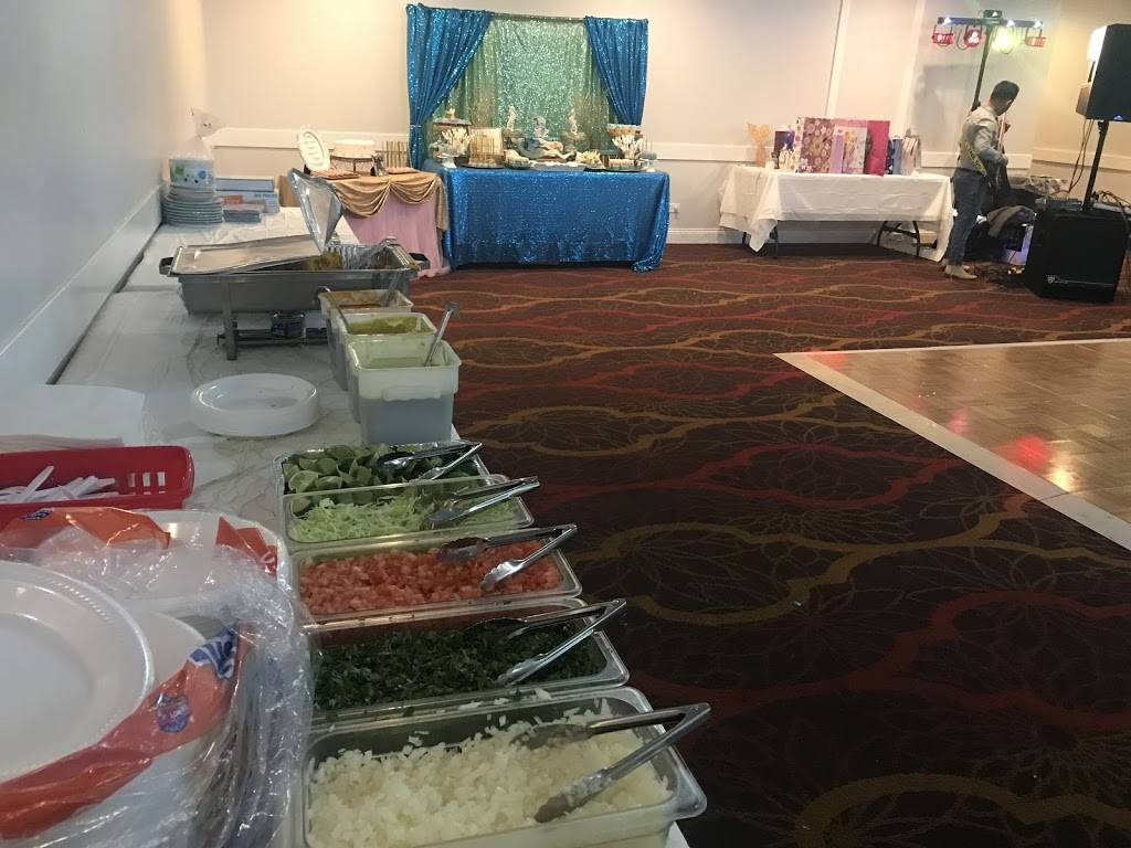 Tacos Castillo #1 | restaurant | 10258 S Ewing Ave, Chicago, IL 60617, USA | 3123859286 OR +1 312-385-9286