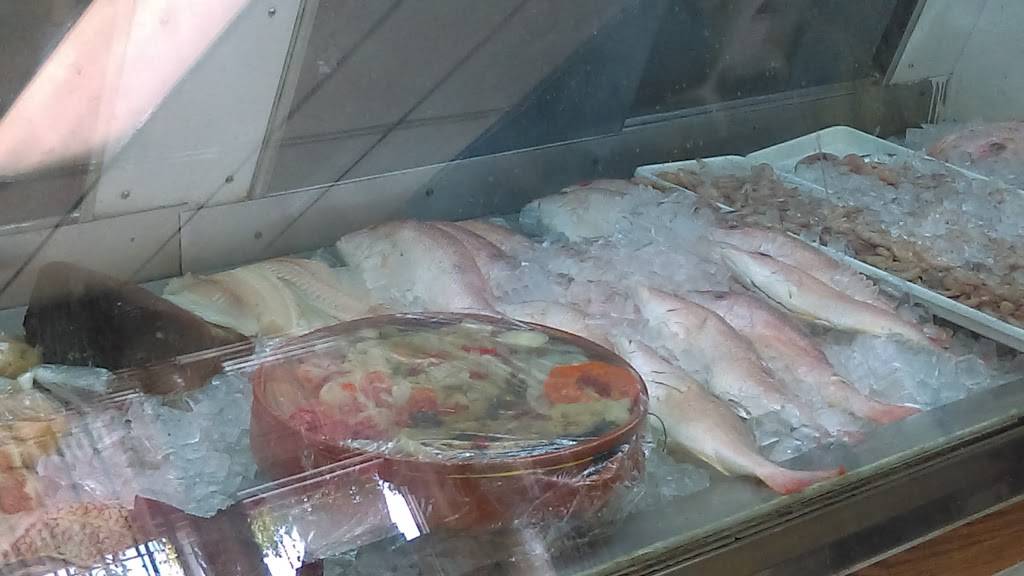 Marcelo Restaurant Pescadria | restaurant | 2273 NW 28th St, Miami, FL 33142, USA | 3056353707 OR +1 305-635-3707