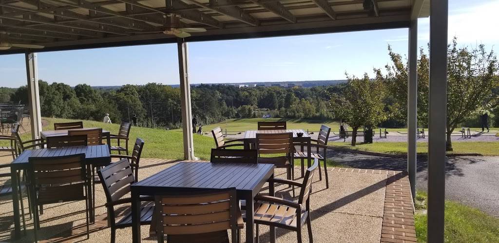 Niblicks Clubhouse Grill | restaurant | 8450 Beulah St, Fort Belvoir, VA 22060, USA | 3126565878 OR +1 312-656-5878