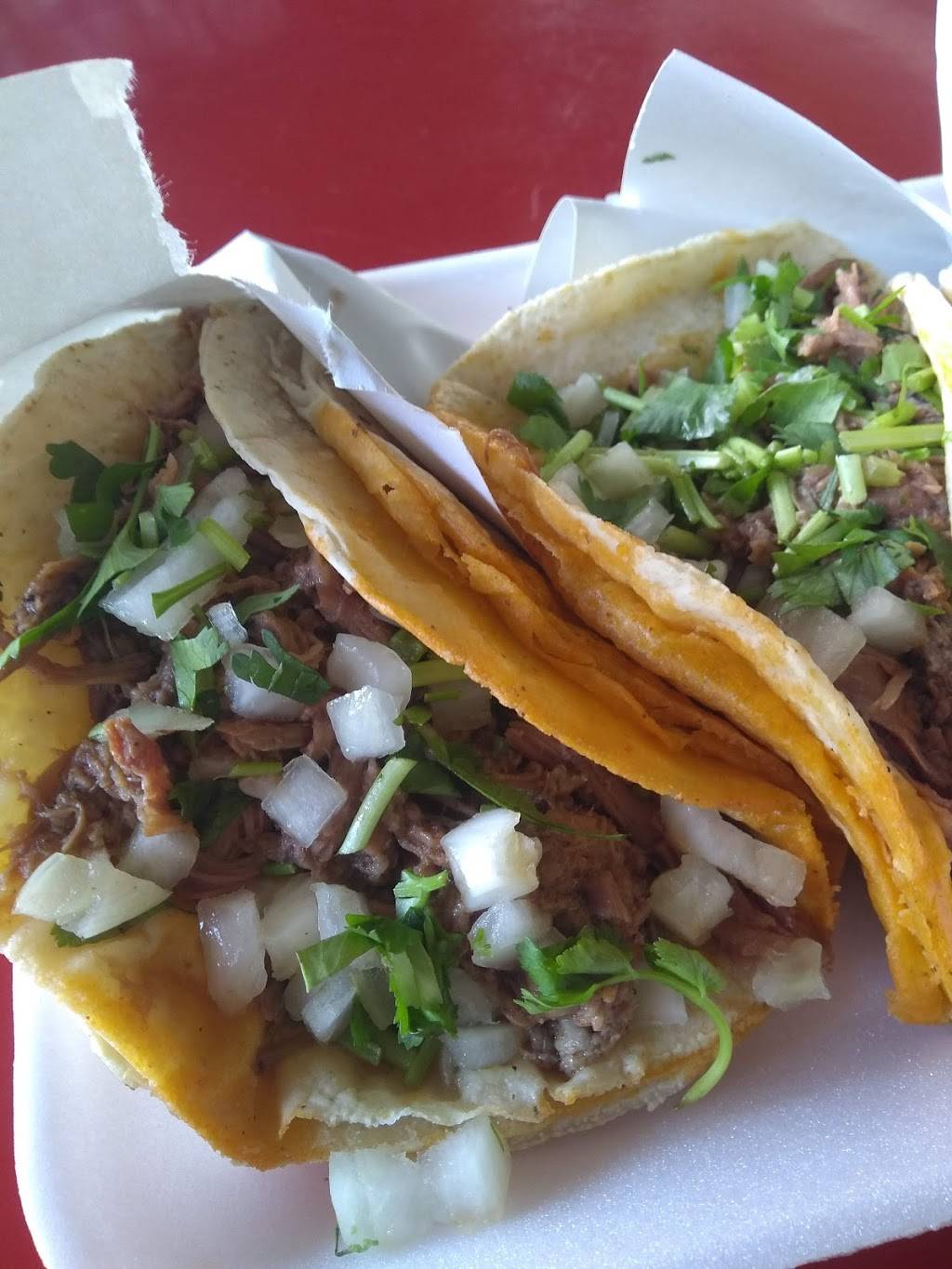 Kikos Place-The Seafood King | restaurant | 6090 Friars Rd, San Diego, CA 92108, USA | 6196230675 OR +1 619-623-0675