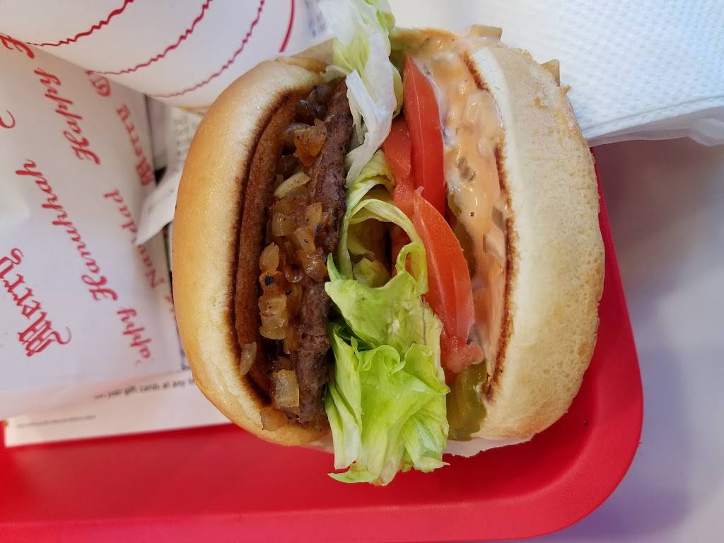 In-N-Out Burger | restaurant | 12413 N Tatum Blvd, Phoenix, AZ 85032, USA | 8007861000 OR +1 800-786-1000