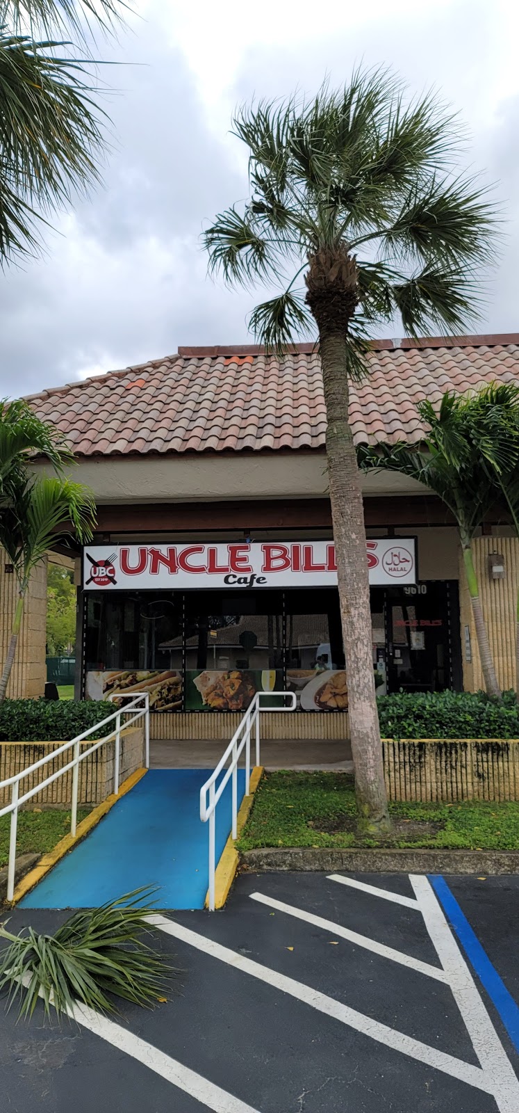 UNCLE BILLS CAFE | restaurant | 9610 Pines Blvd, Pembroke Pines, FL 33024, USA | 9546397024 OR +1 954-639-7024