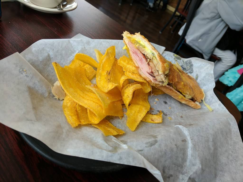 Senor Pan Cafe Express | restaurant | 5059 W Diversey Ave, Chicago, IL 60639, USA | 7733453496 OR +1 773-345-3496