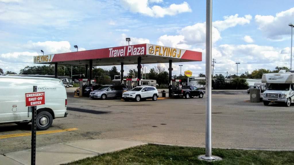 Flying J Travel Center | restaurant | 343 Civic Rd, Lasalle, IL 61301, USA | 8152200611 OR +1 815-220-0611