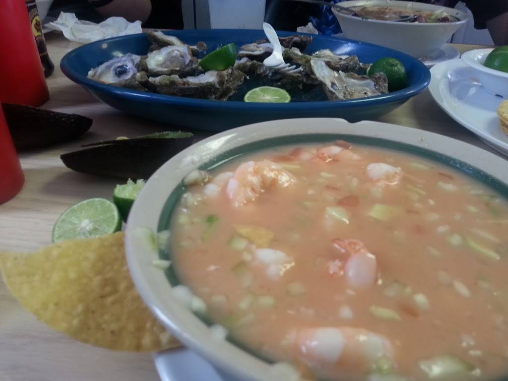 Chihuahua Seafood Restaurant | restaurant | 1834 W Indian School Rd, Phoenix, AZ 85015, USA | 6022741991 OR +1 602-274-1991