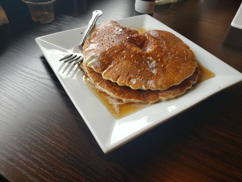 Maggie’s Sunrise Café | restaurant | 2665 Fashion Plaza, Bakersfield, CA 93306, USA | 6617421701 OR +1 661-742-1701