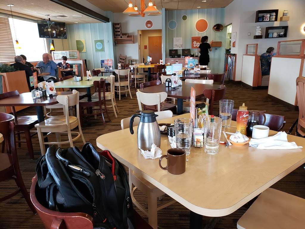Village Inn | bakery | 16775 Washington St, Thornton, CO 80023, USA | 7209291500 OR +1 720-929-1500