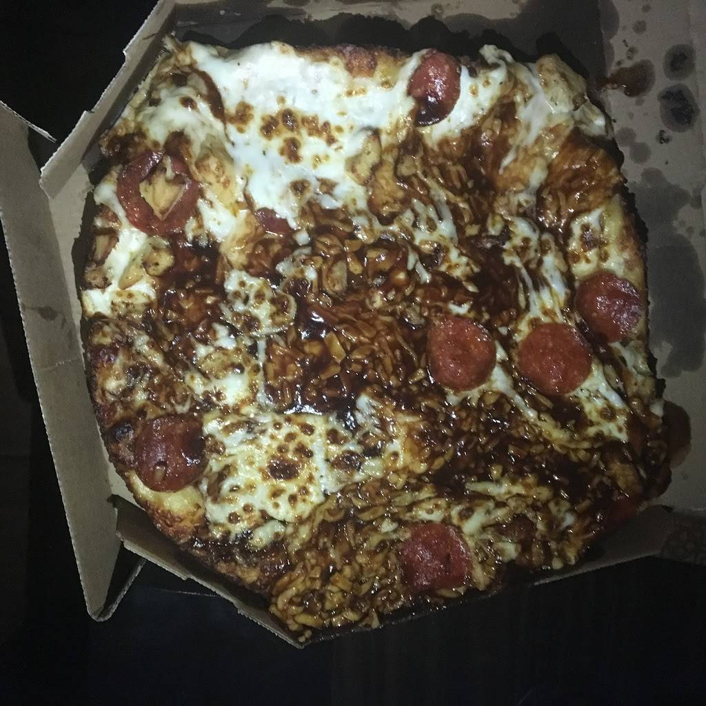 Dominos Pizza | meal delivery | 401 N 21st St, Philadelphia, PA 19130, USA | 2155570940 OR +1 215-557-0940