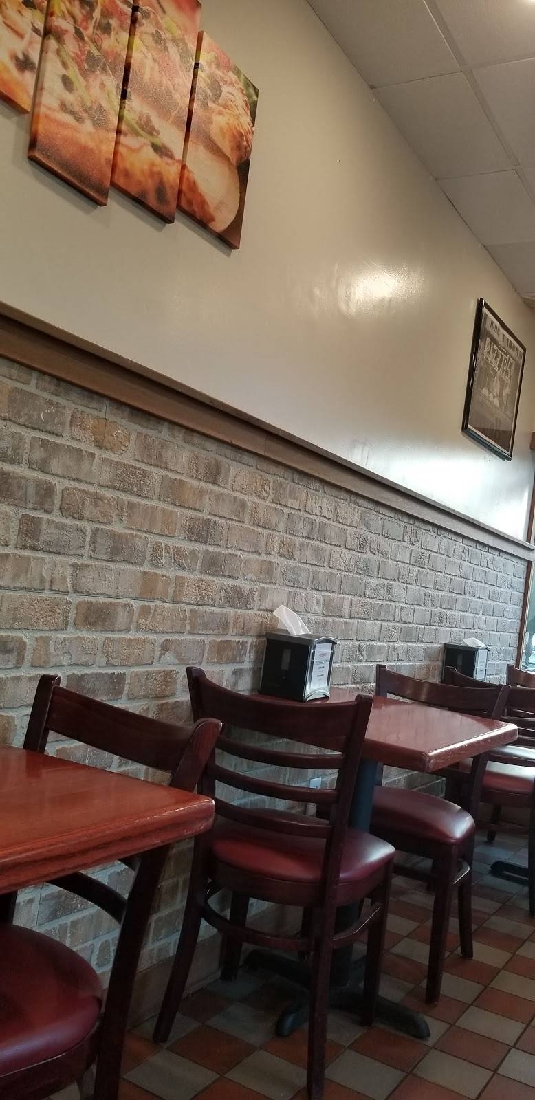 Pinis Pizzeria | restaurant | 749 Boston Rd, Billerica, MA 01821, USA | 9783623910 OR +1 978-362-3910