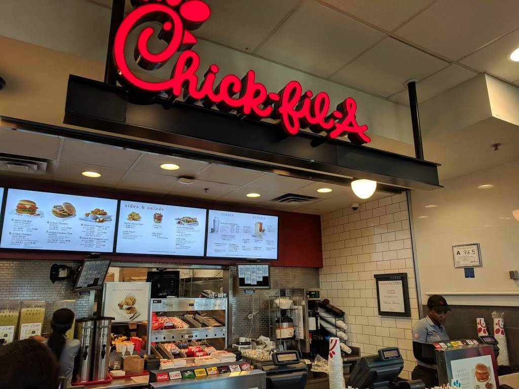 Chick-fil-A | restaurant | 5501 Josh Birmingham Pkwy, Charlotte, NC 28208, USA | 7043247218 OR +1 704-324-7218