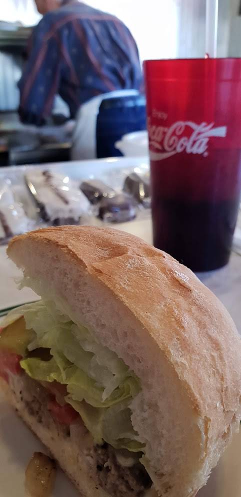 Angelos Luncheonette | restaurant | 1722 N Scott St, Wilmington, DE 19806, USA | 3026588625 OR +1 302-658-8625