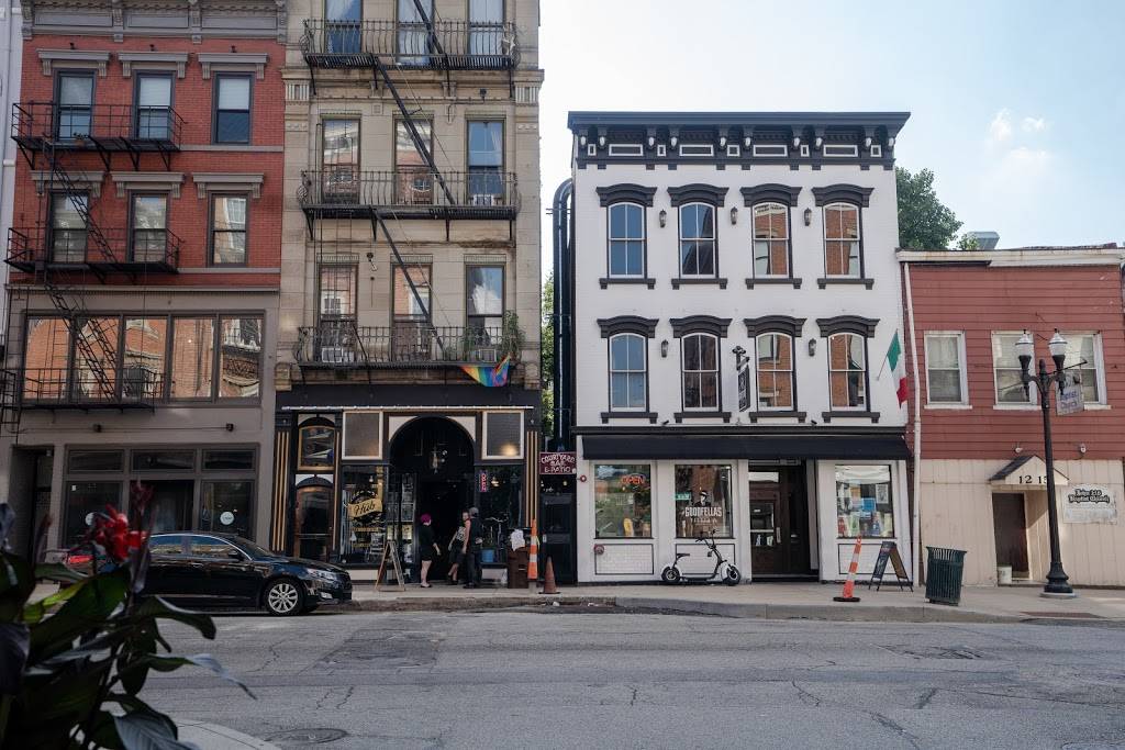 Goodfellas Over-The-Rhine | restaurant | 1211 Main St, Cincinnati, OH 45202, USA | 5133813625 OR +1 513-381-3625