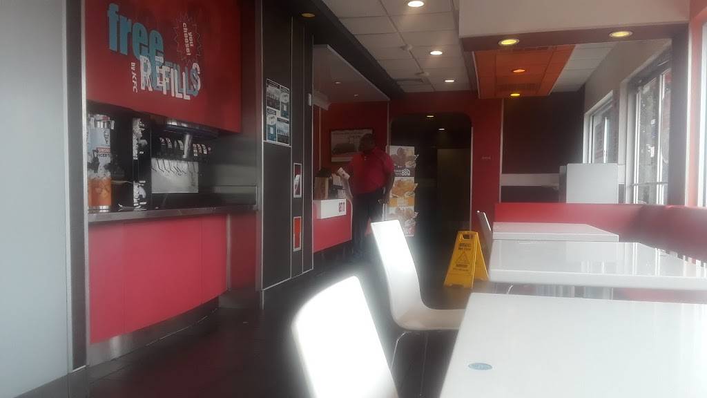 KFC | restaurant | 5901 SW 4th Terrace, Oklahoma City, OK 73128, USA | 4057877481 OR +1 405-787-7481