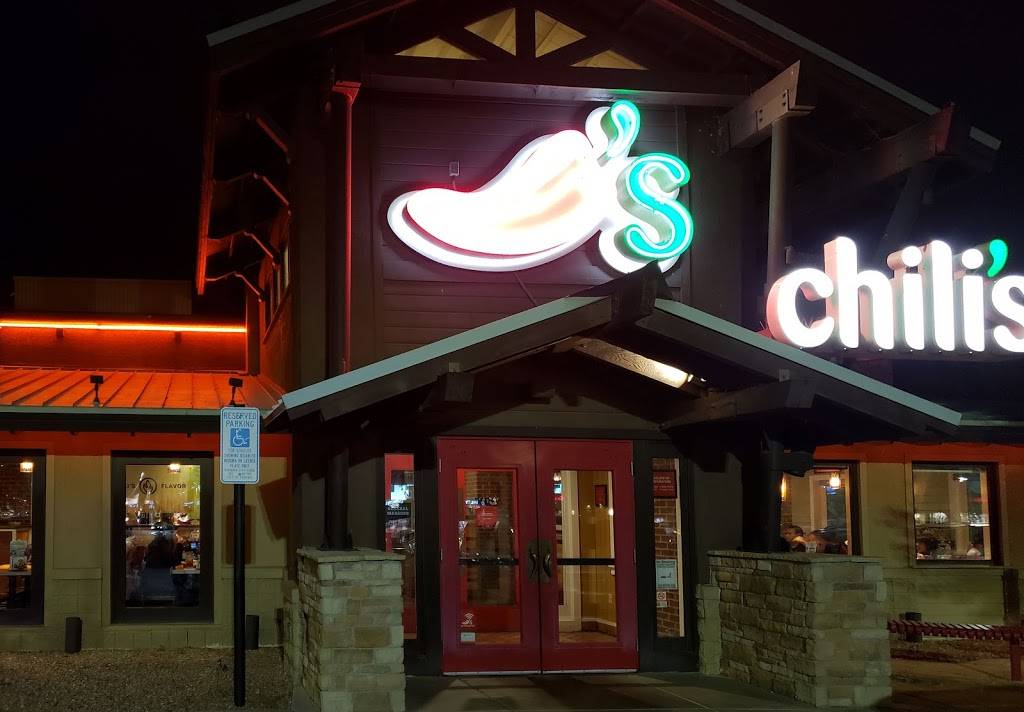 Chilis Grill & Bar | meal takeaway | 3039 W Agua Fria Fwy, Phoenix, AZ 85027, USA | 6235879100 OR +1 623-587-9100