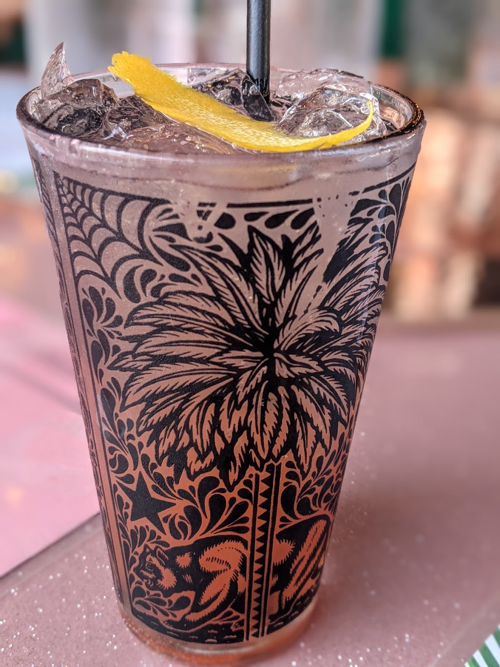 Flamingo Deck | restaurant | 4110 Mission Blvd, San Diego, CA 92109, USA | 8582634205 OR +1 858-263-4205