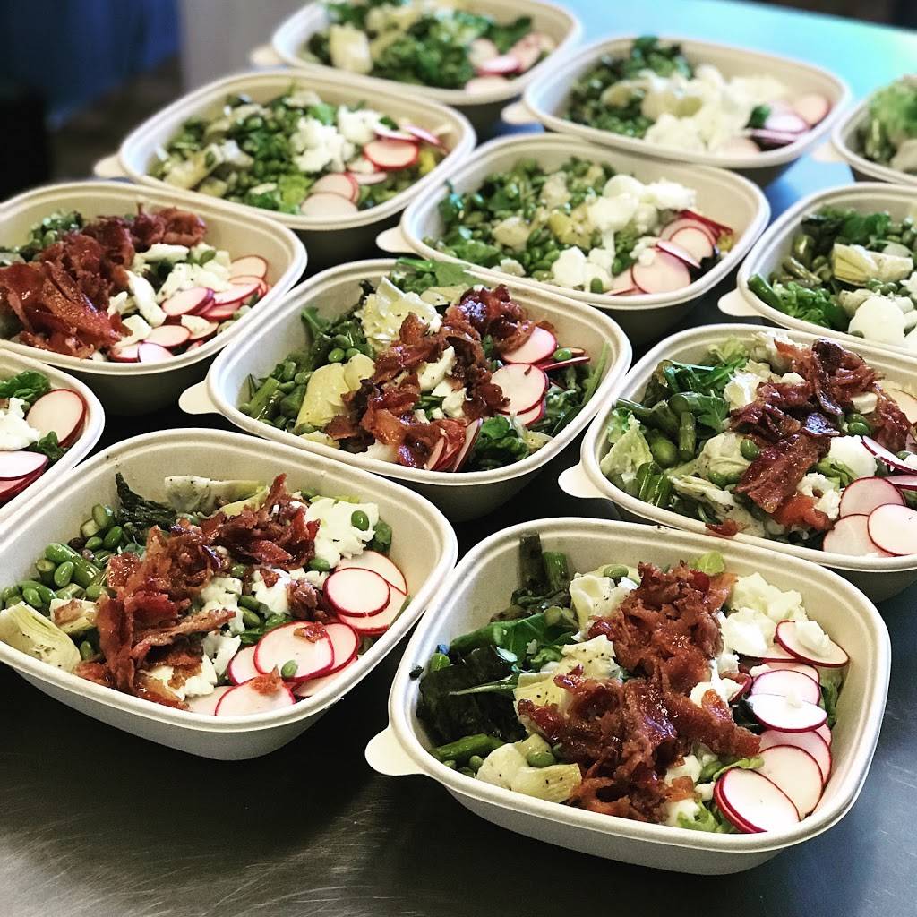 Johnnys Takeaway | restaurant | 168 Spring St, West Roxbury, MA 02132, USA | 6179428243 OR +1 617-942-8243