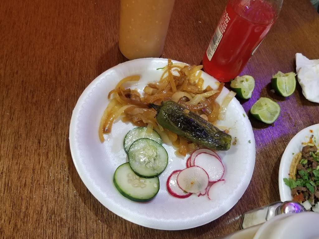 Tacos El Sobrino | restaurant | 3139 State Ave, Kansas City, KS 66102, USA | 9132757364 OR +1 913-275-7364