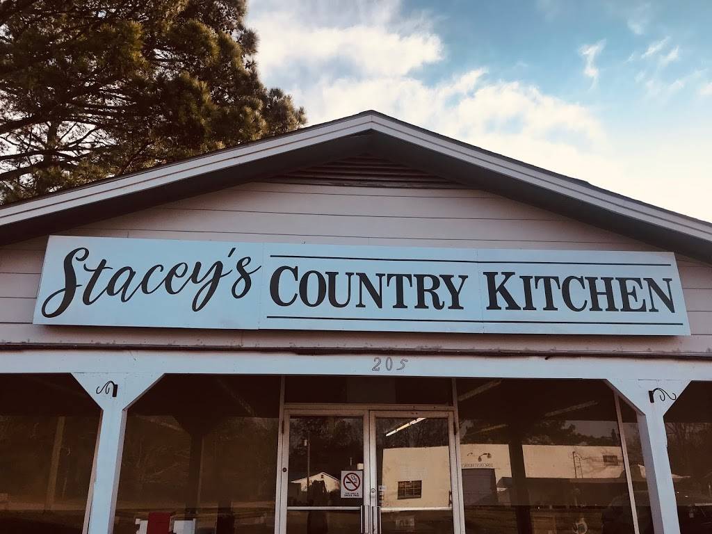 Staceys Country Kitchen | restaurant | 205 Spring Branch Rd, Dunn, NC 28334, USA | 9108911880 OR +1 910-891-1880