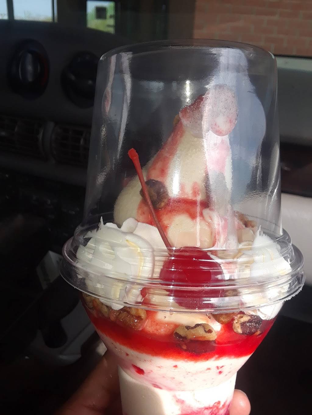 Sonic Drive-In | restaurant | 7820 Forest Point Blvd, Charlotte, NC 28217, USA | 7046764834 OR +1 704-676-4834