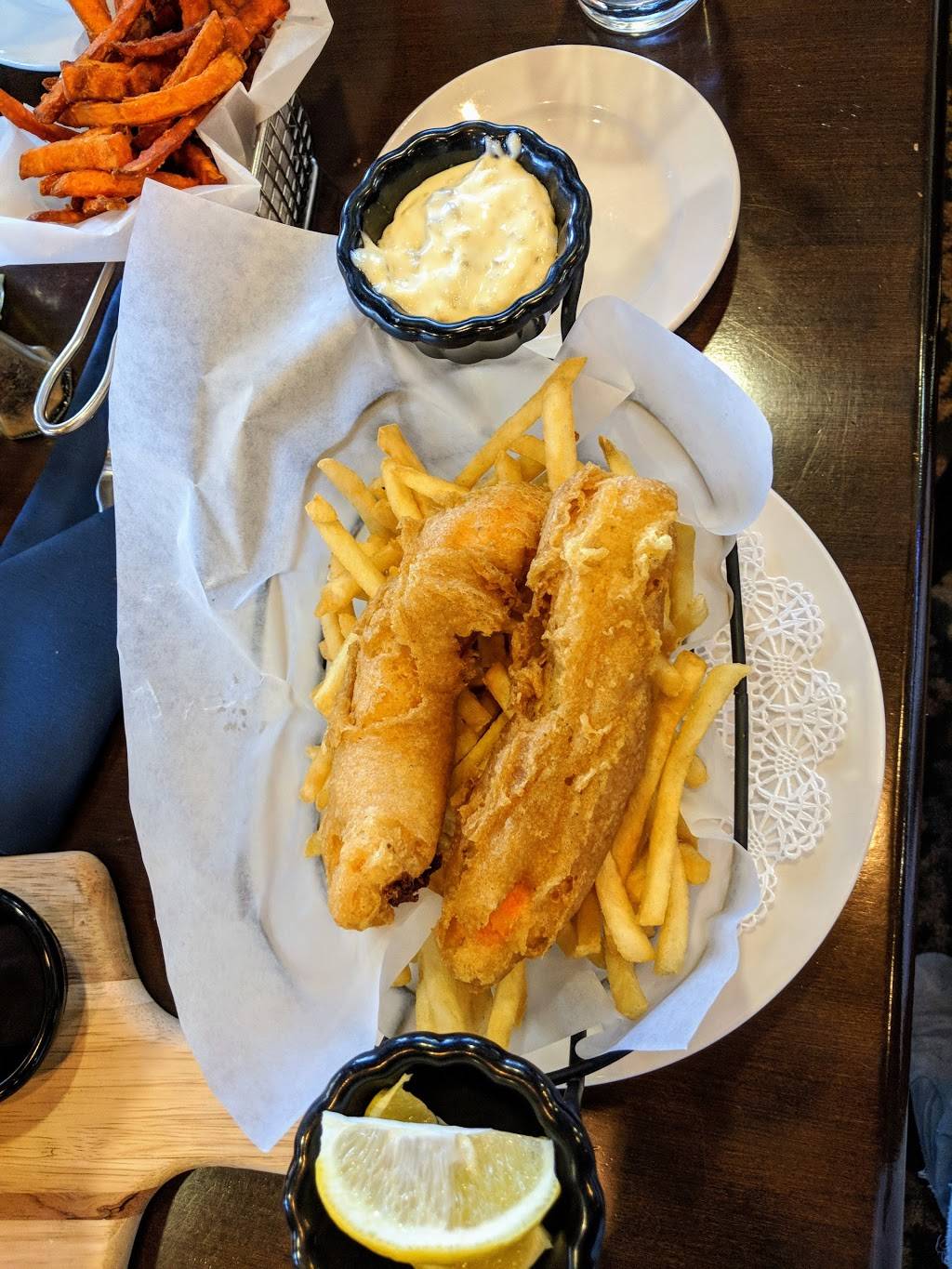 Echo Restaurant | restaurant | 4130 Lake Tahoe Blvd, South Lake Tahoe, CA 96150, USA | 5305432140 OR +1 530-543-2140