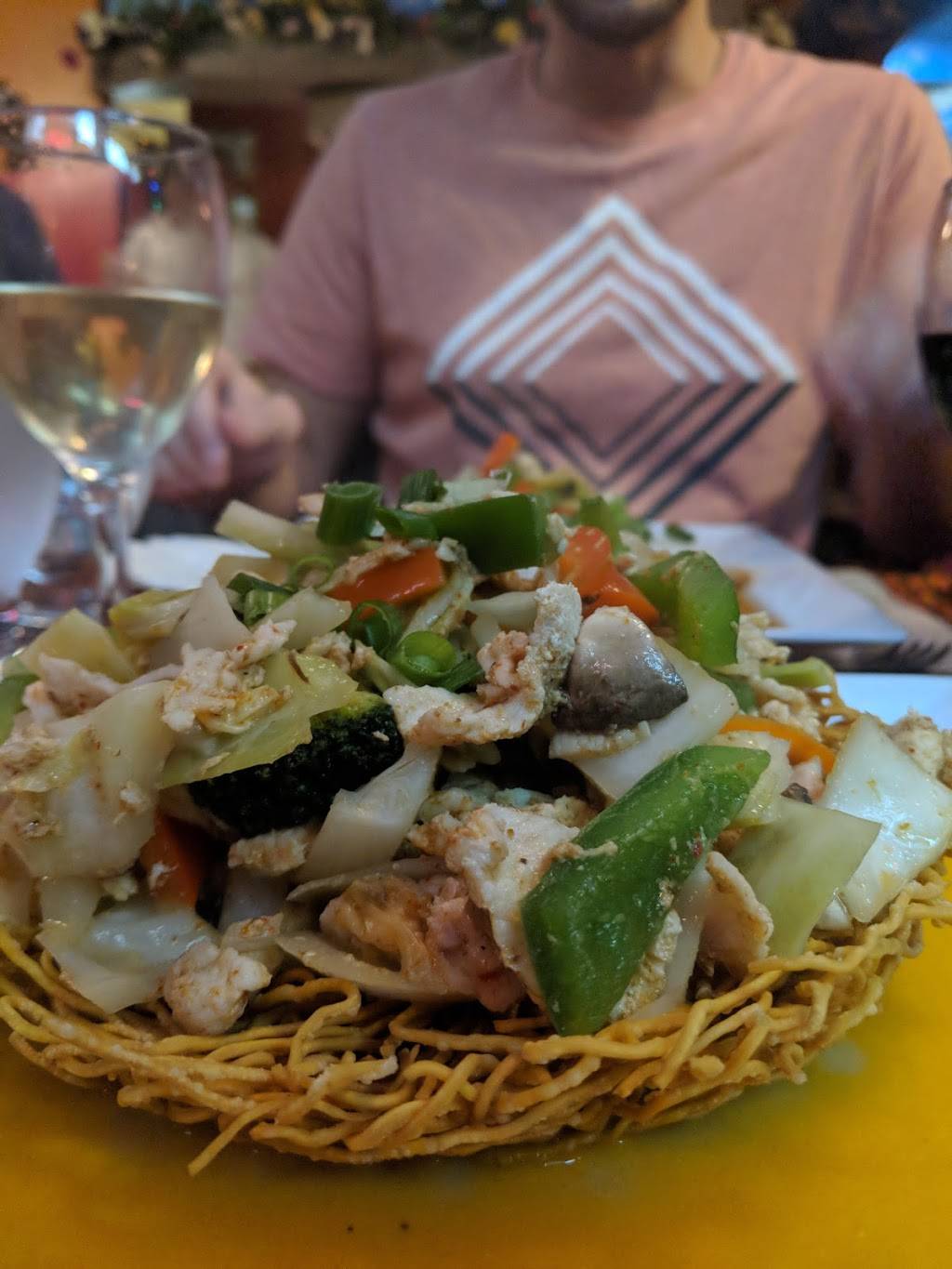 Prasat Thai | restaurant | 460 Boulevard Gréber, Gatineau, QC J8T 6S8, Canada | 8195686405 OR +1 819-568-6405