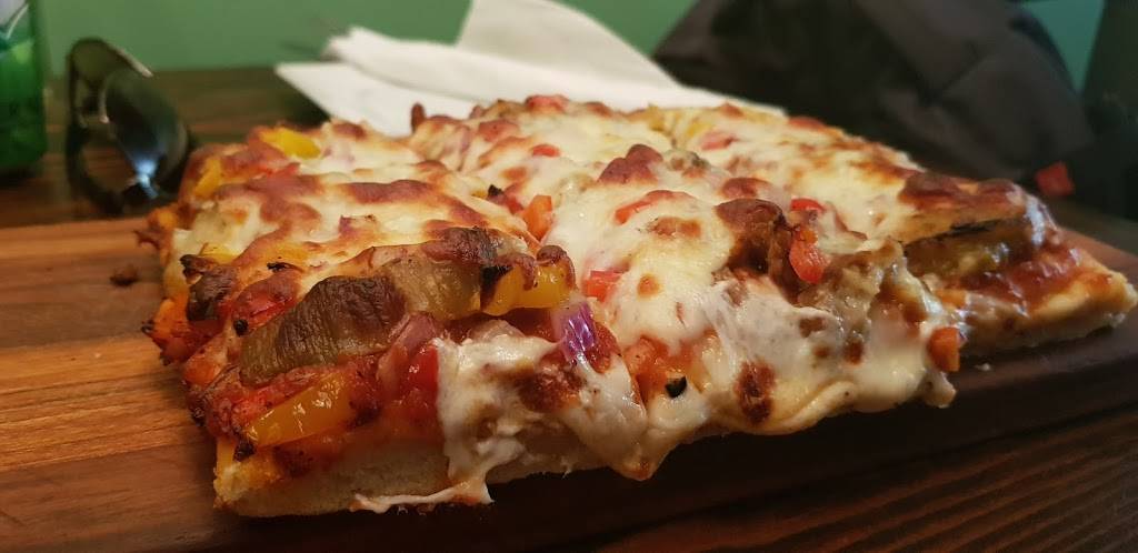 Joe Bennys | restaurant | 313 S High St, Baltimore, MD 21202, USA | 4438354866 OR +1 443-835-4866