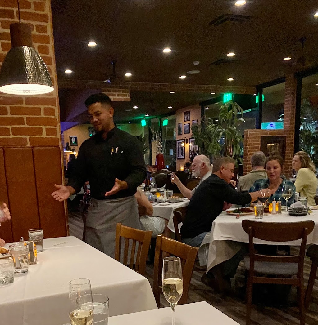 Waldos Ristorante | restaurant | 74970 Country Club Dr, Palm Desert, CA 92260, USA | 7604236061 OR +1 760-423-6061