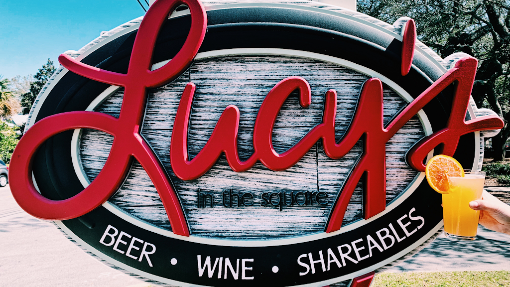 Lucys In The Square | restaurant | 301 S Adams St, Pensacola, FL 32502, USA | 8503788475 OR +1 850-378-8475