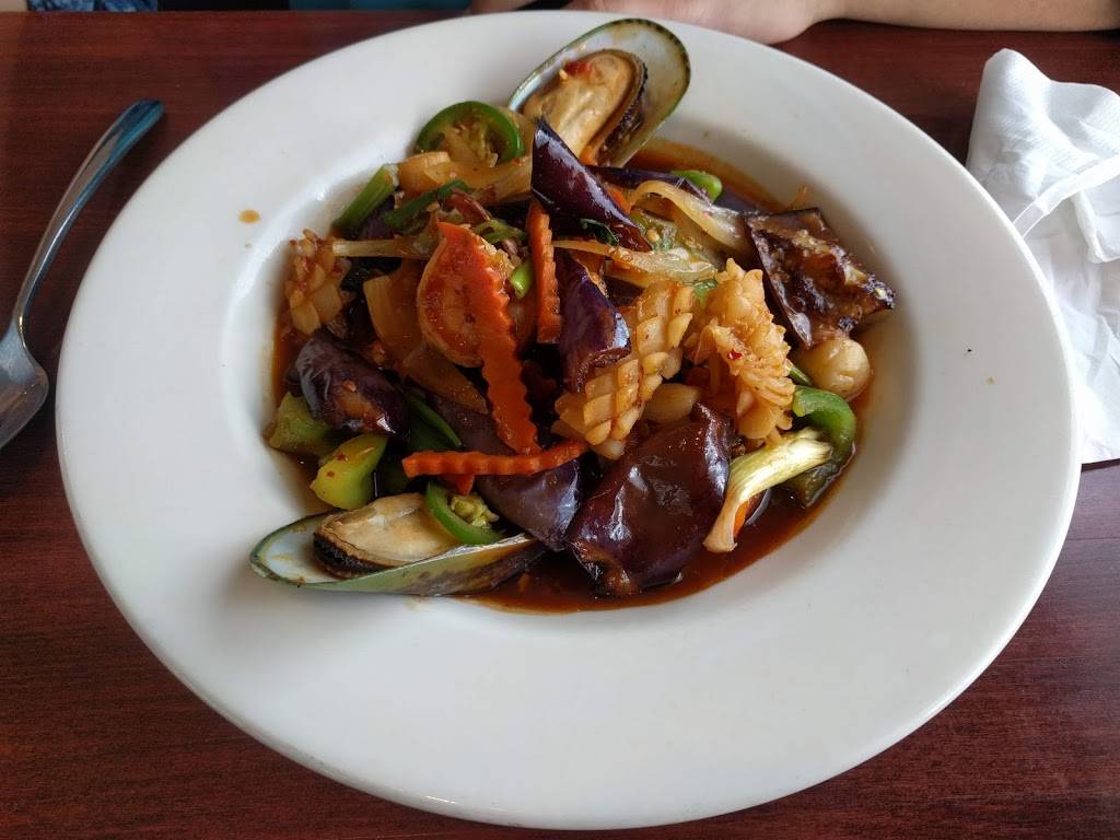 Thai Fusion | restaurant | 3003 85th Ave N, Minneapolis, MN 55444, USA | 7634007490 OR +1 763-400-7490