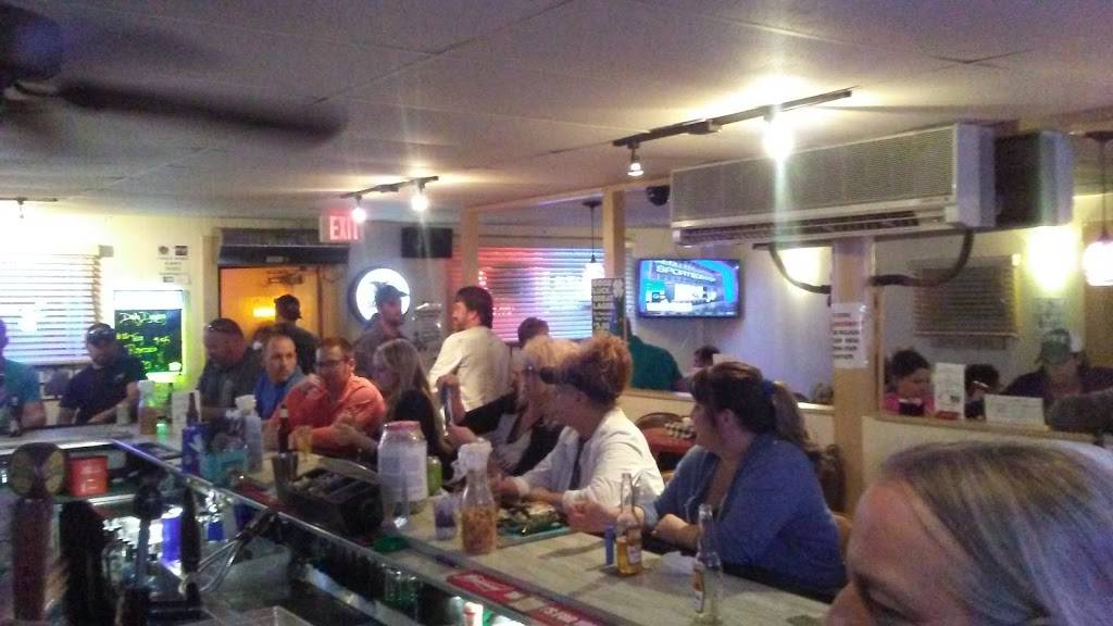 Goofys | restaurant | 5965 York Rd, Spring Grove, PA 17362, USA | 7172259909 OR +1 717-225-9909