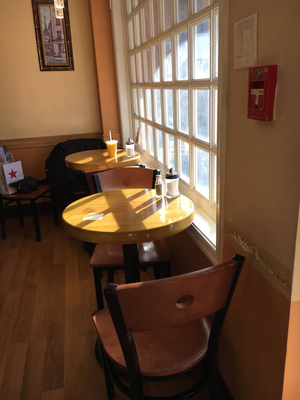 Four Seasons Bakery Cafe | restaurant | 50 S Pickett St # 23, Alexandria, VA 22304, USA | 7032127388 OR +1 703-212-7388