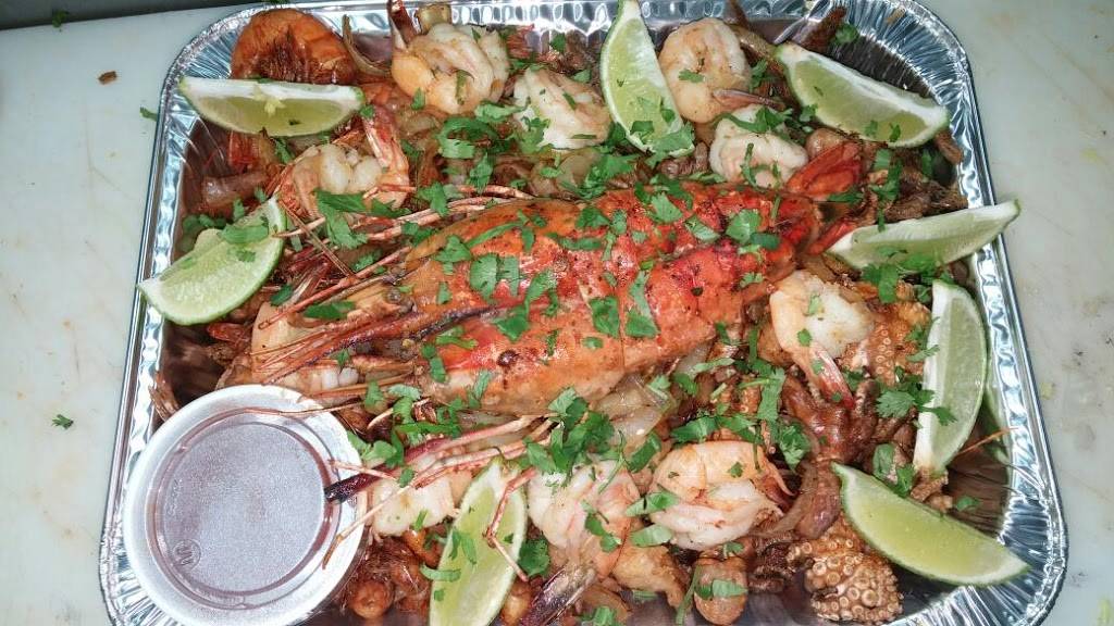 Mr. Fish Pescaderia Fish Market | restaurant | 13736 Amar Rd, La Puente, CA 91746, USA | 6264309700 OR +1 626-430-9700