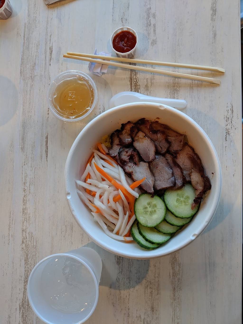 Hieubowl Vietnamese Kitchen | restaurant | 3701 Hillsborough St, Raleigh, NC 27607, USA | 9194247868 OR +1 919-424-7868