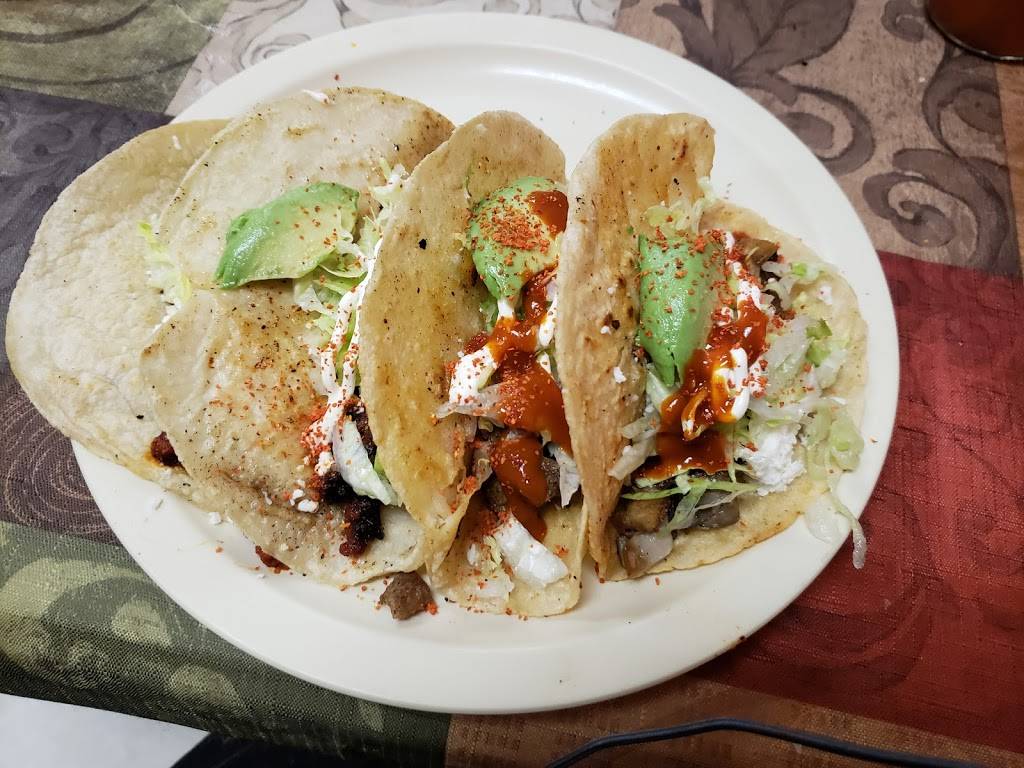 Antojitos Izcalli - Authentic Méxican Restaurant | restaurant | 623 Hargrove Rd E, Tuscaloosa, AL 35401, USA | 2053314226 OR +1 205-331-4226