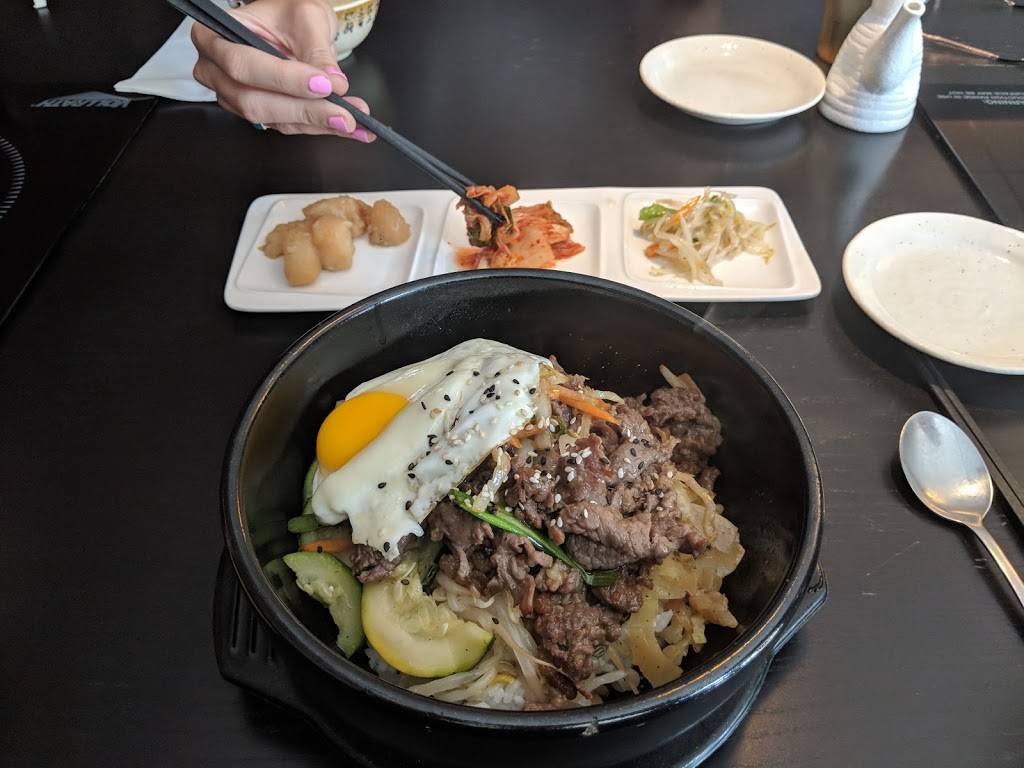 Hwaki | restaurant | 269 Princess St, Kingston, ON K7L 1B5, Canada | 6137669882 OR +1 613-766-9882