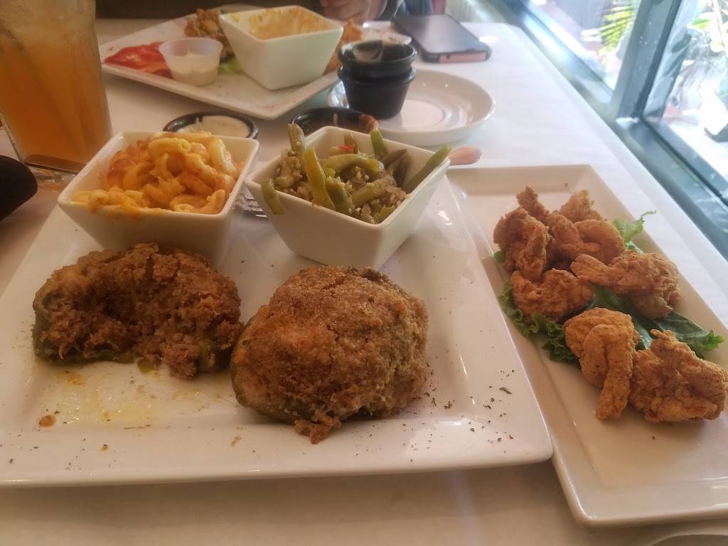 Sassafras Creole Kitchen | restaurant | 2501 Leon C Simon Dr, New Orleans, LA 70122, USA | 5042883939 OR +1 504-288-3939