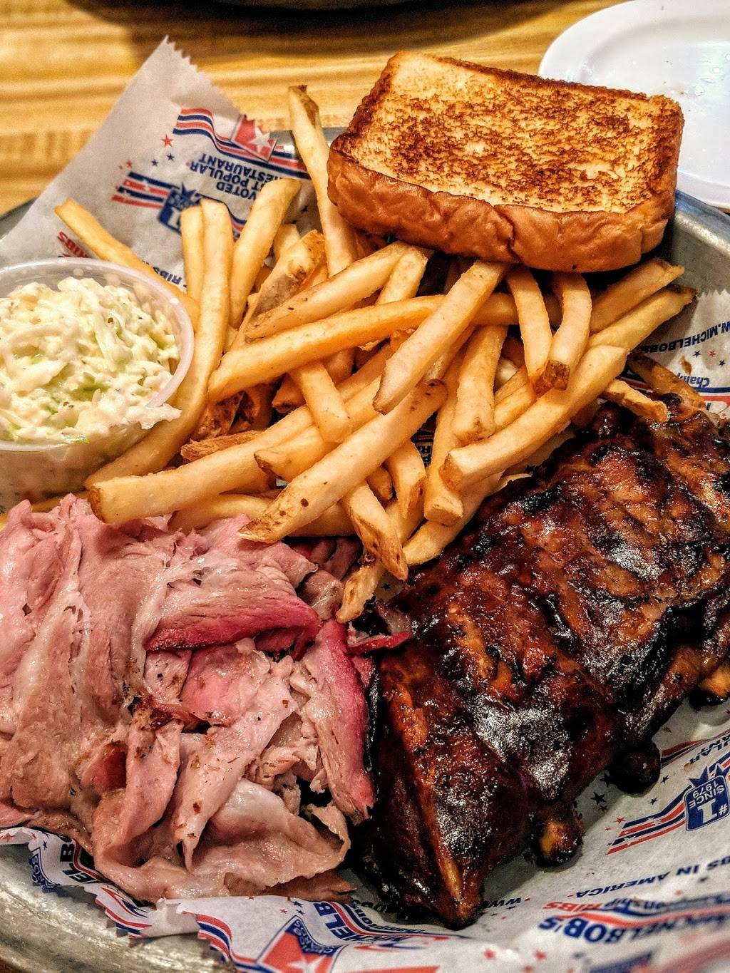 Michelbobs Championship Ribs & Steaks | restaurant | 371 Airport-Pulling Rd, Naples, FL 34104, USA | 2396432877 OR +1 239-643-2877