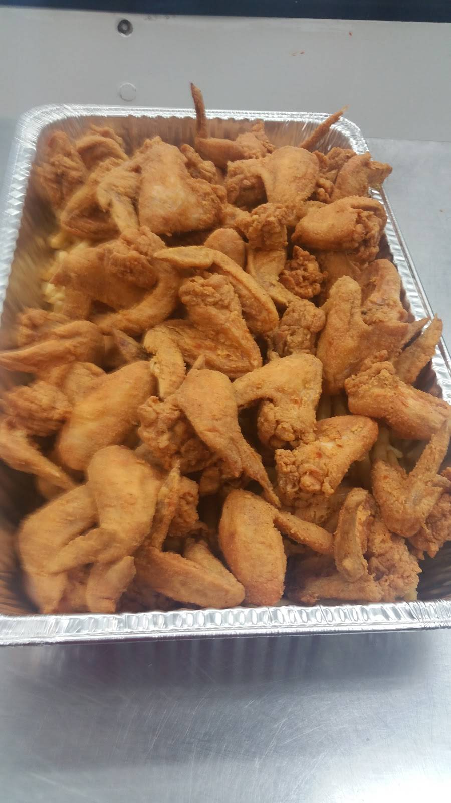 Happys Fish and Chicken | restaurant | 1951 W Garfield Blvd, Chicago, IL 60636, USA | 7734344200 OR +1 773-434-4200