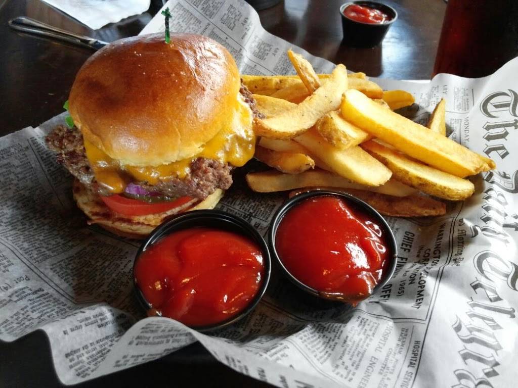 Brockway Pub | restaurant | 12525 Old Meridian St, Carmel, IN 46032, USA | 3176698080 OR +1 317-669-8080